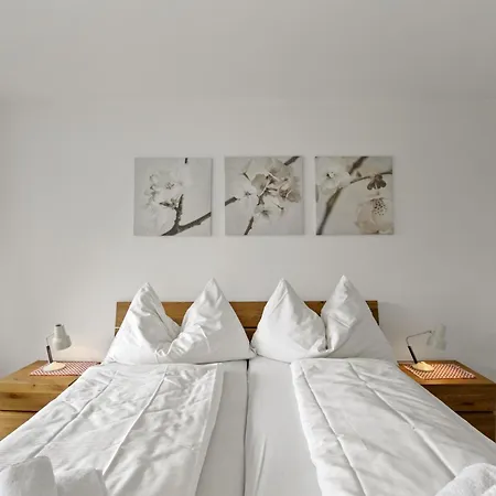 Nr-78 Haus Ladina By Interhome لينتسرهايدي